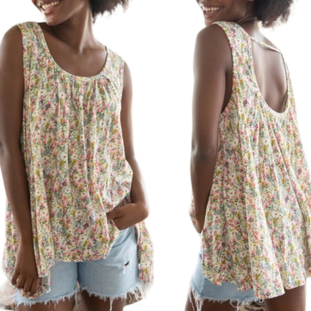 NATURAL LIFE Floral Scoop Neck Tank Top in Pink, Green, Yellow
